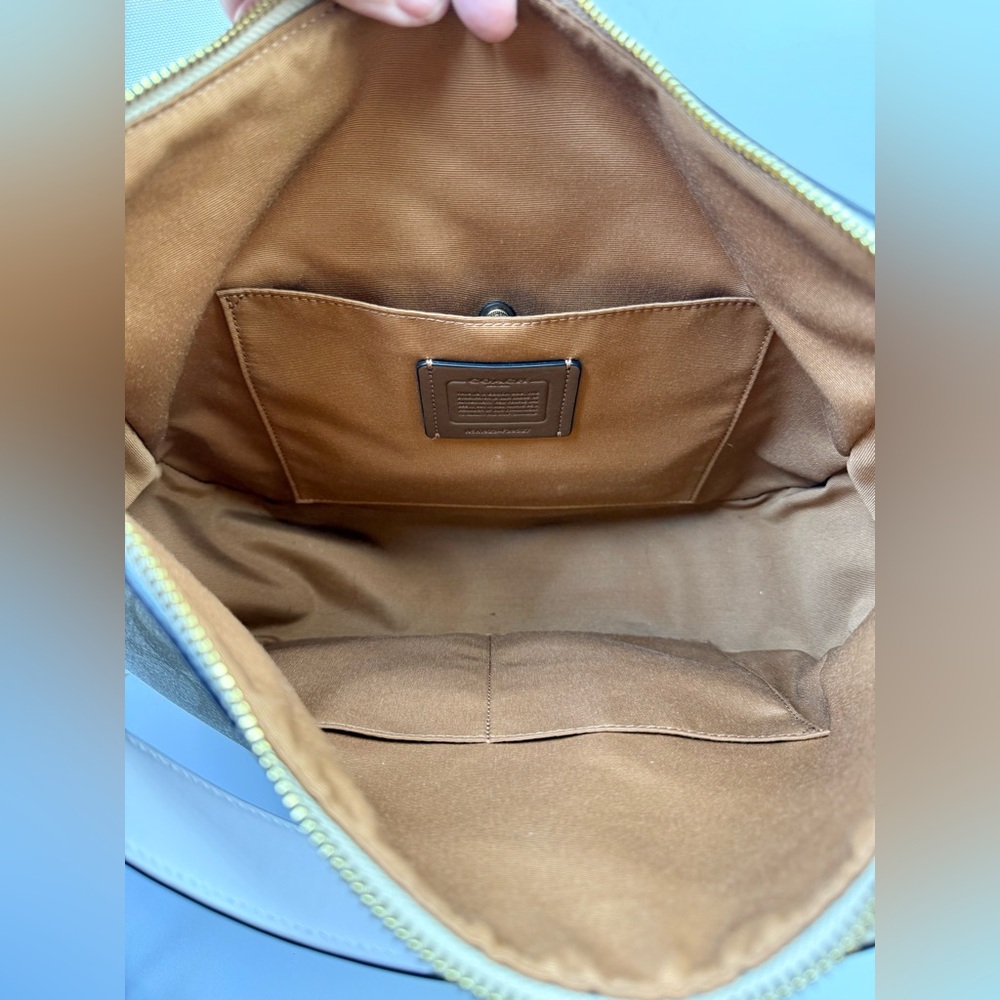 Coach Elle Hobo Signature Canvas‎ Shoulder/Crossbody Bag Khaki/Chalk with Gold - Picture 8 of 11